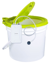 Buy Flambeau Outdoors 6064BC 5 Gal. Insulated Bait Bucket with Premium Lid, Live  Bait Fishing Storage, Lime Green/White Online at desertcartINDIA
